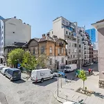 Blue House Sofia Top Center 3Bdr Family & Friends